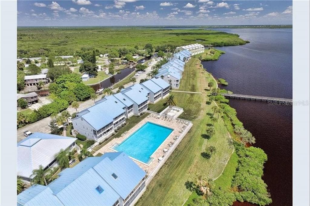 4410 WARREN AVENUE UNIT 116 PORT CHARLOTTE, FL 33953