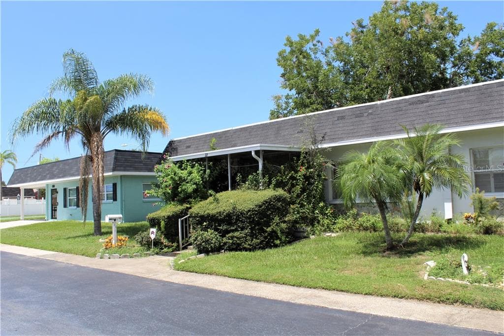 13940 ANONA HEIGHTS DRIVE UNIT 22 LARGO, FL 33774