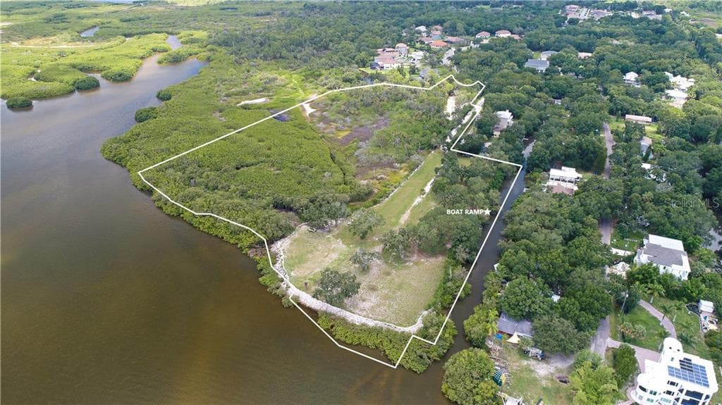 7812 MARSH POINTE TAMPA, FL 33635