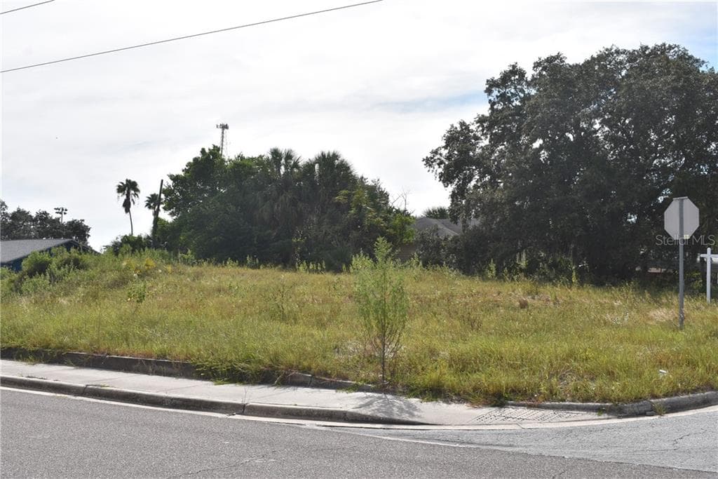 0 E MORGAN STREET TARPON SPRINGS, FL 34689