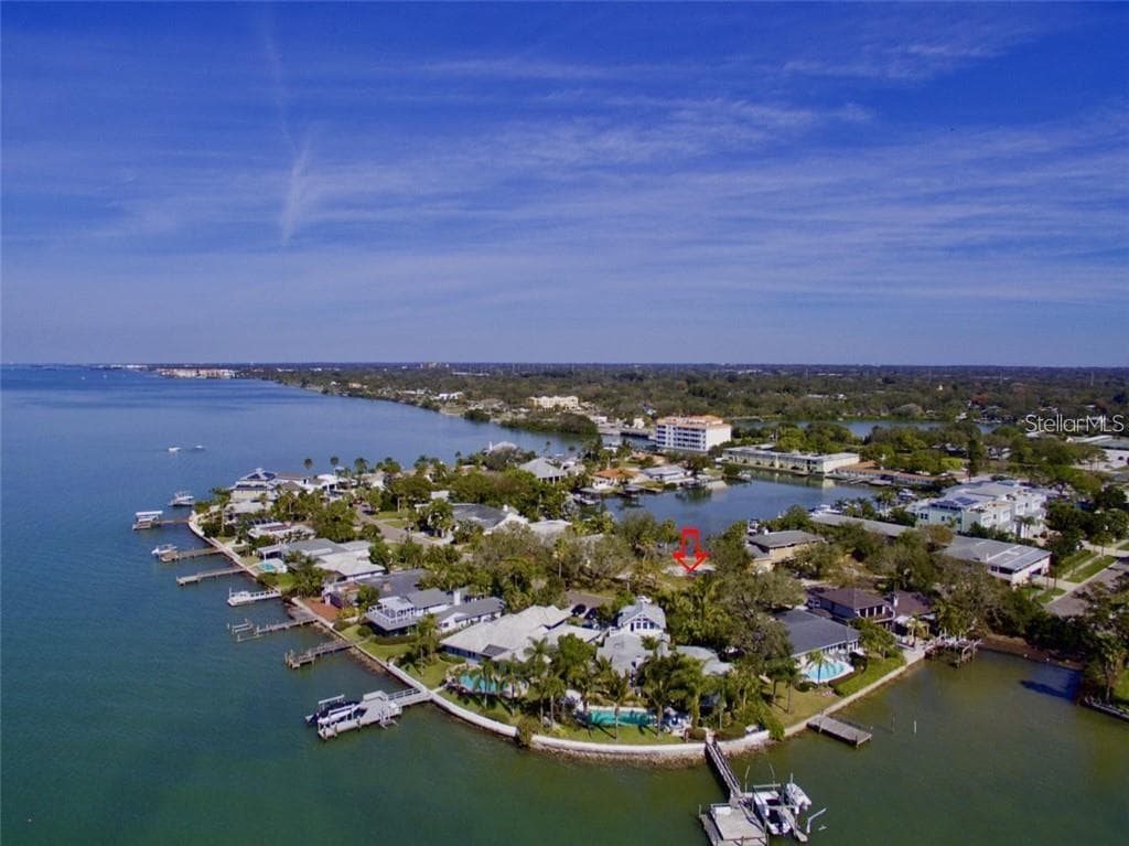 1827 VENETIAN POINT DRIVE CLEARWATER, FL 33755