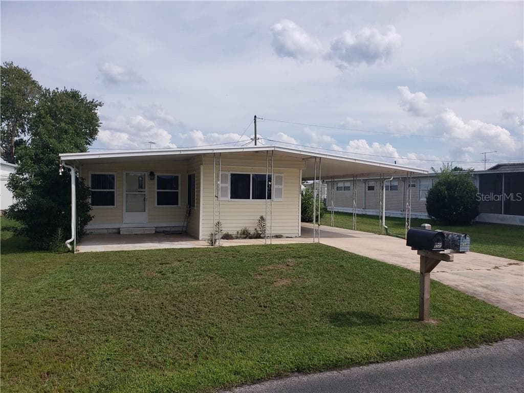 5340 VERA STREET ZEPHYRHILLS, FL 33542