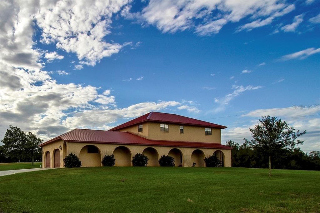 7323 GRIFFIN ROAD BROOKSVILLE, FL 34601