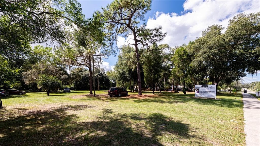 205 W WINDHORST ROAD BRANDON, FL 33510