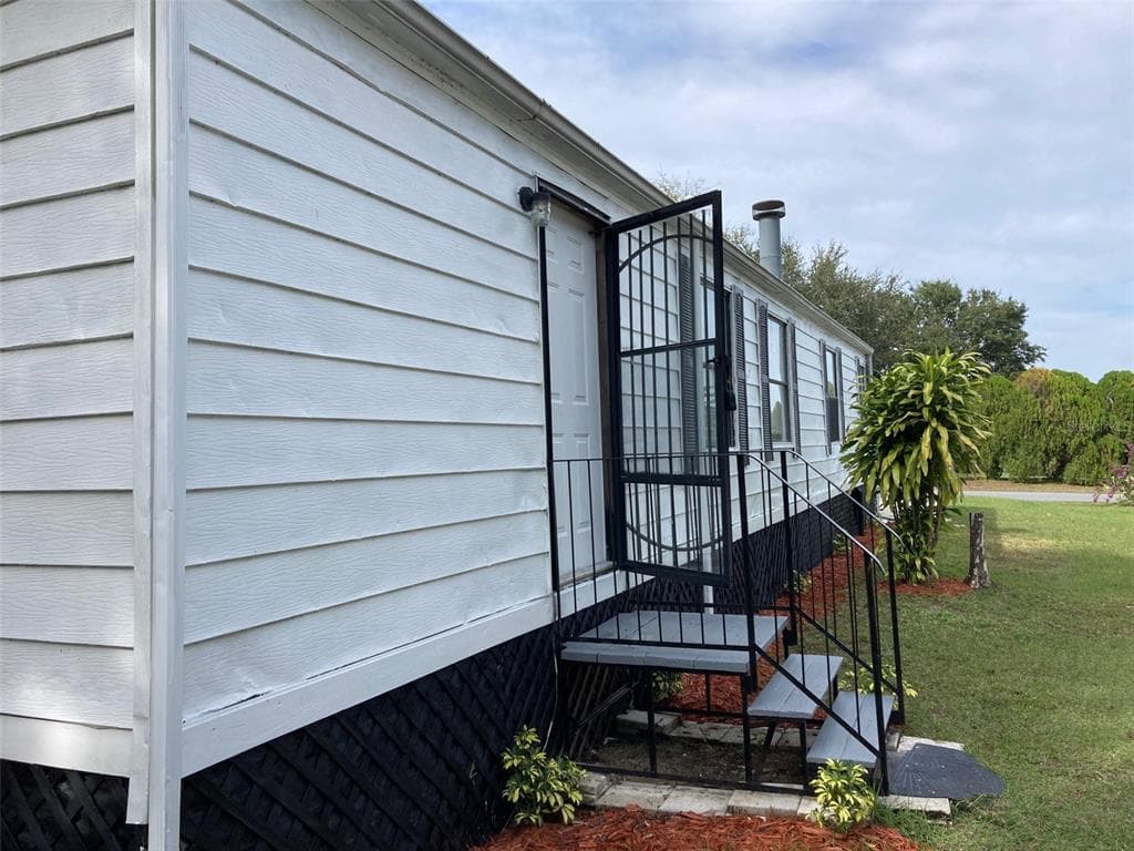 17400 EVE DRIVE MONTVERDE, FL 34756