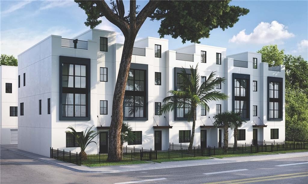 2851 W GANDY BOULEVARD UNIT 12 TAMPA, FL 33611
