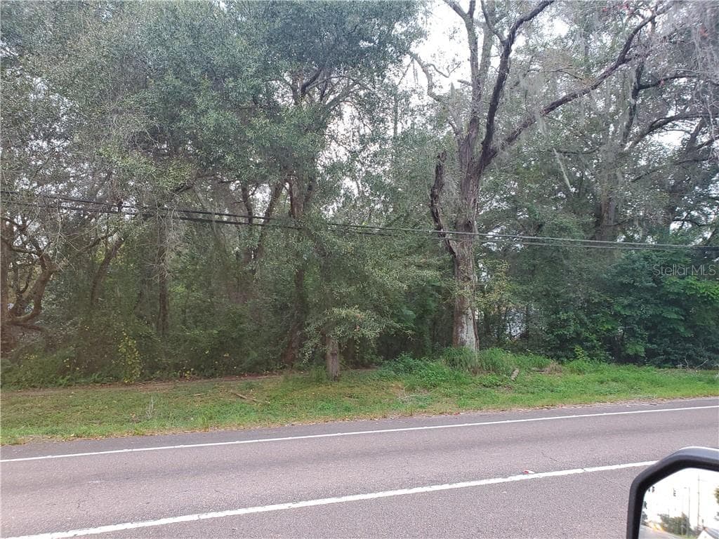 2508 LITHIA PINECREST ROAD VALRICO, FL 33596