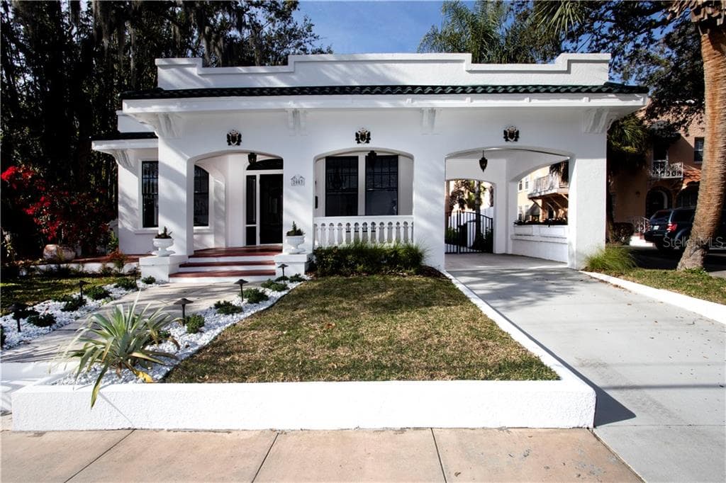 2003 W DEKLE AVENUE TAMPA, FL 33606