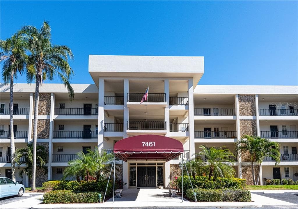 7461 W COUNTRY CLUB DRIVE N UNIT 309 SARASOTA, FL 34243