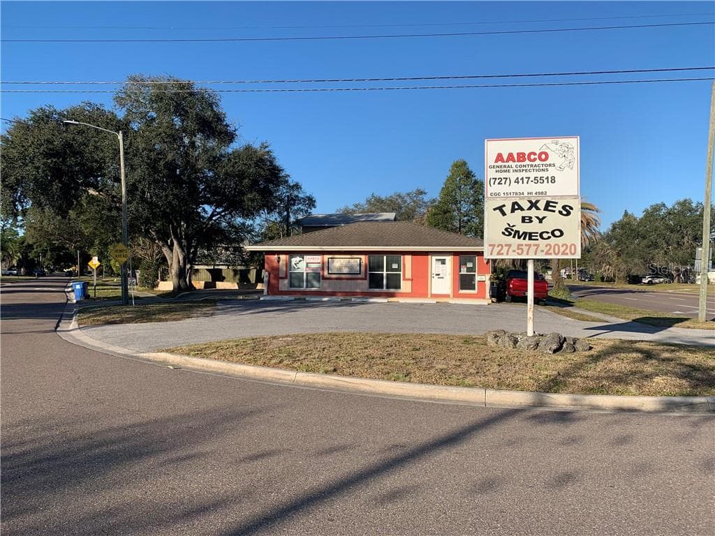 400 83RD AVENUE N ST PETERSBURG, FL 33702