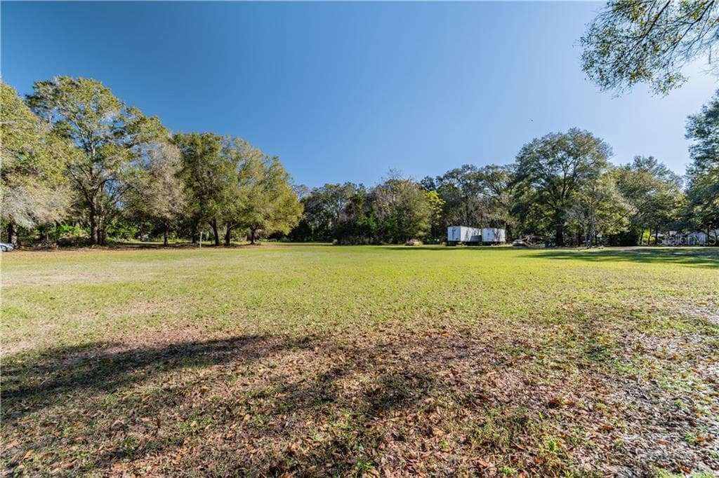 LEVERETT ROAD SEFFNER, FL 33584