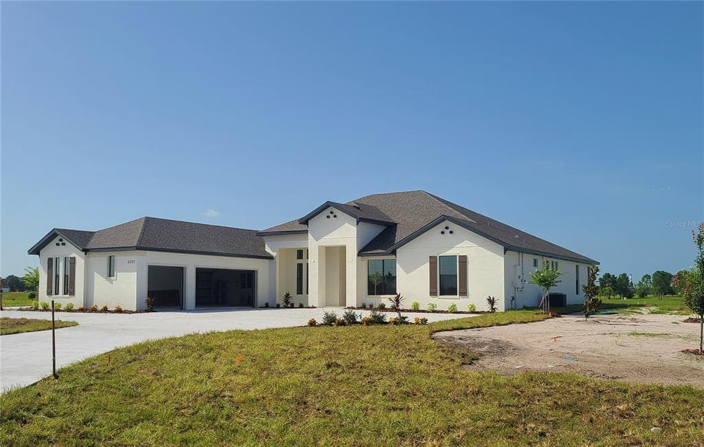 5207 LAKE ORTA WAY WIMAUMA, FL 33598