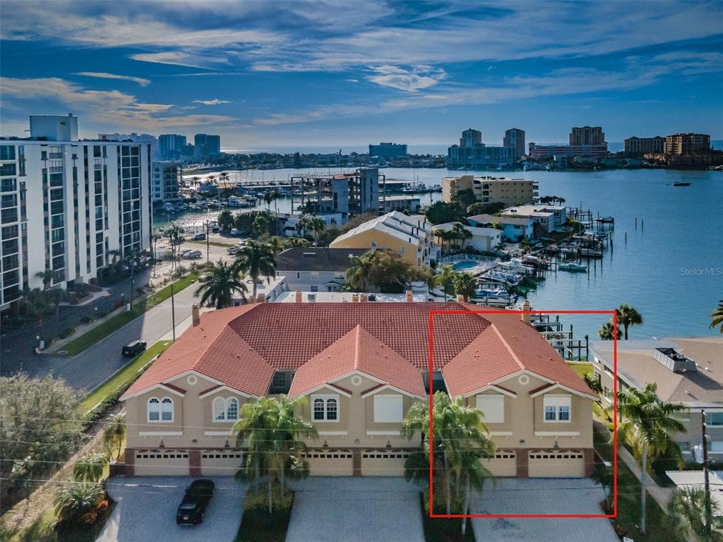 372 LARBOARD WAY CLEARWATER, FL 33767