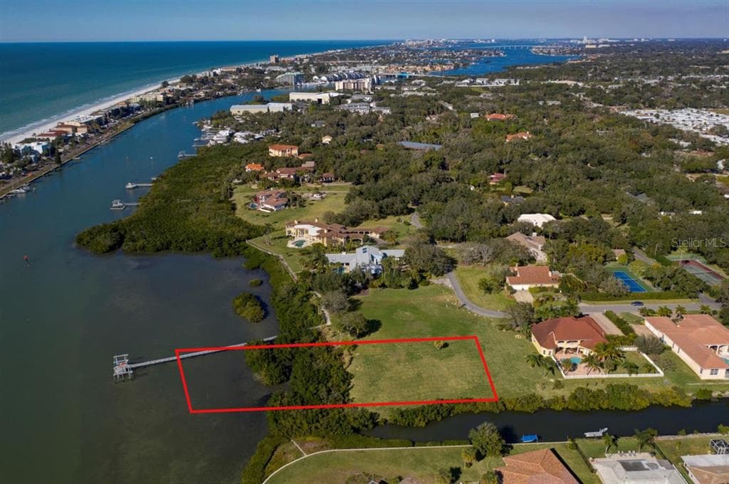 0 SPRING STREET LARGO, FL 33774