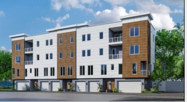 545 4TH AVENUE S UNIT 11 ST PETERSBURG, FL 33701