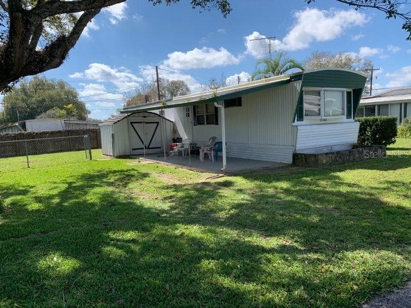 37742 MARKLAND AVENUE ZEPHYRHILLS, FL 33542