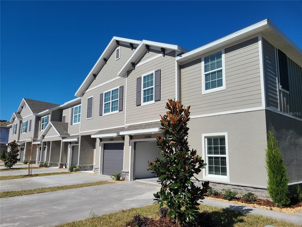 10958 QUICKWATER COURT RIVERVIEW, FL 33569