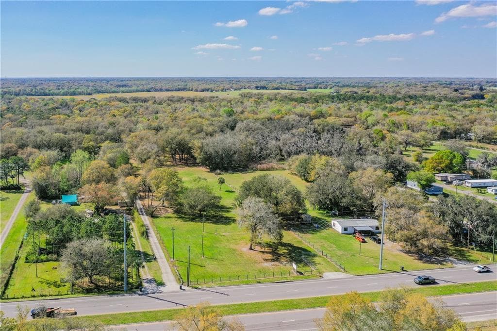 6513 S COUNTY LINE ROAD PLANT CITY, FL 33567