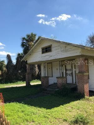 2803 E 10TH AVENUE TAMPA, FL 33605