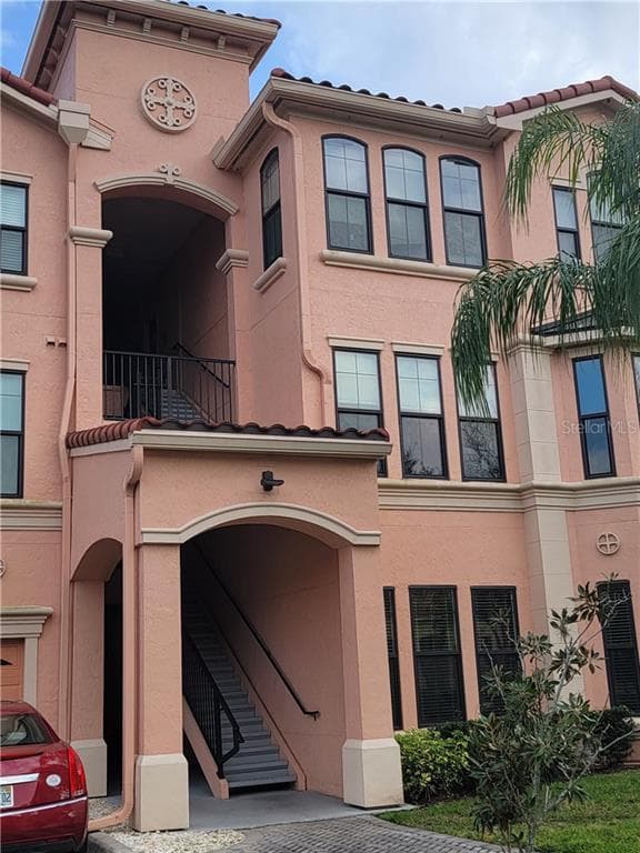 2729 VIA MURANO UNIT 425 CLEARWATER, FL 33764