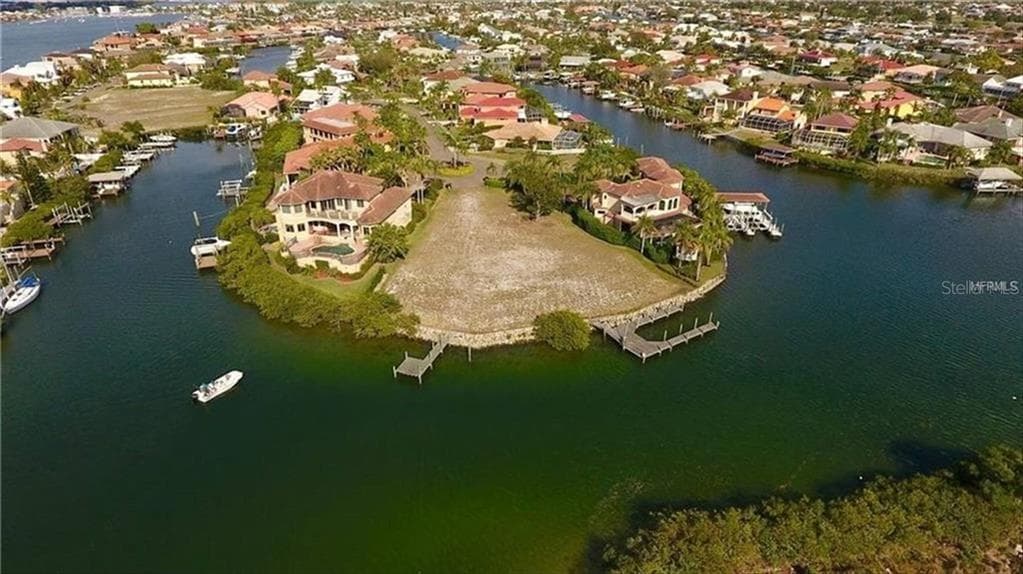 1011 PIANO LANE APOLLO BEACH, FL 33572
