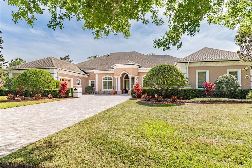 8510 N KENTUCKY DERBY DR ODESSA, FL 33556