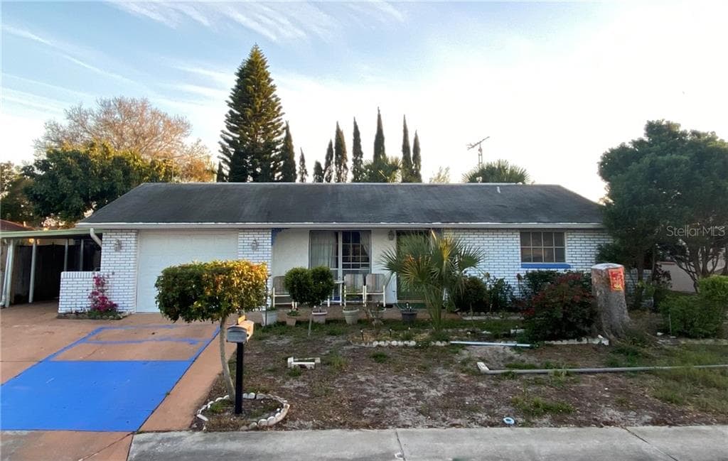 6904 TIERRA VERDE STREET