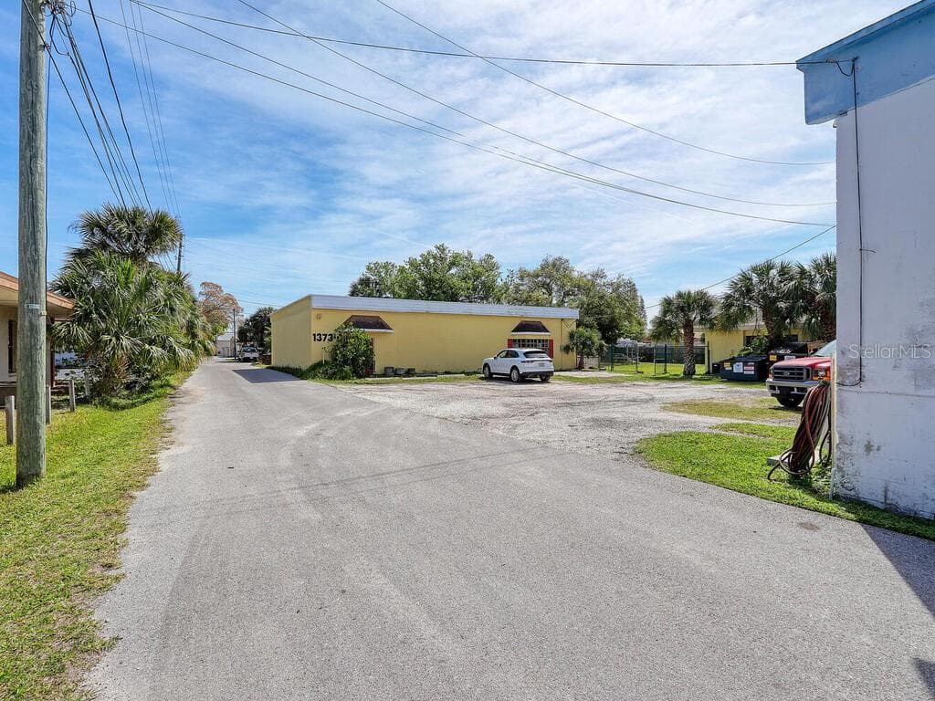 1373 BELCHER ROAD S LARGO, FL 33771