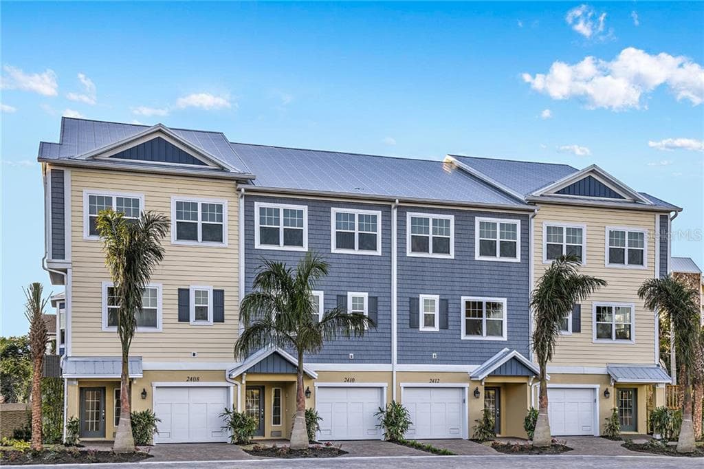 2521 CORAL COURT INDIAN ROCKS BEACH, FL 33785