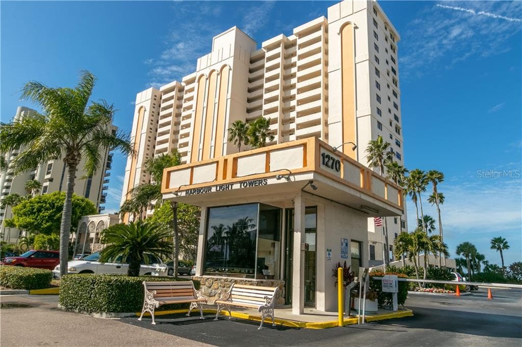 1270 GULF BOULEVARD UNIT 1403 CLEARWATER, FL 33767
