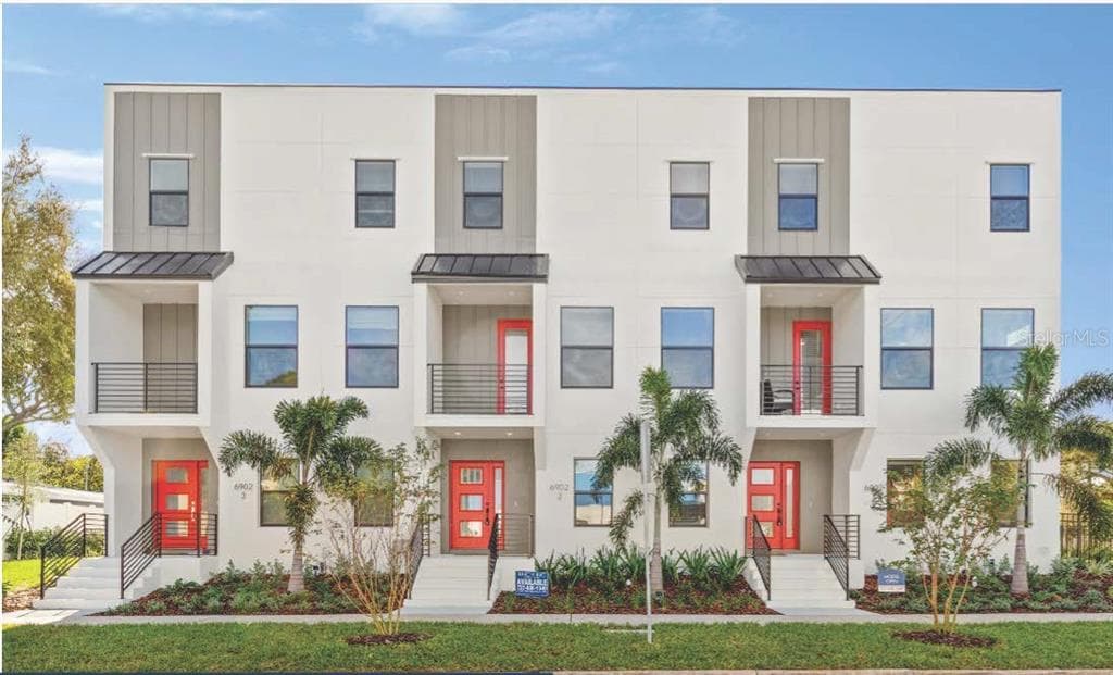 3038 W NAPOLEON AVENUE UNIT 5 TAMPA, FL 33611