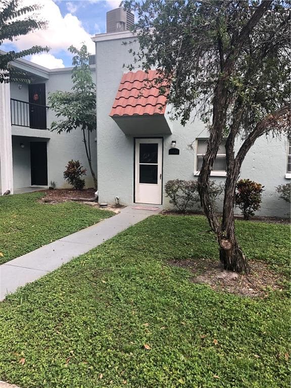 2824 SOMERSET PARK DRIVE