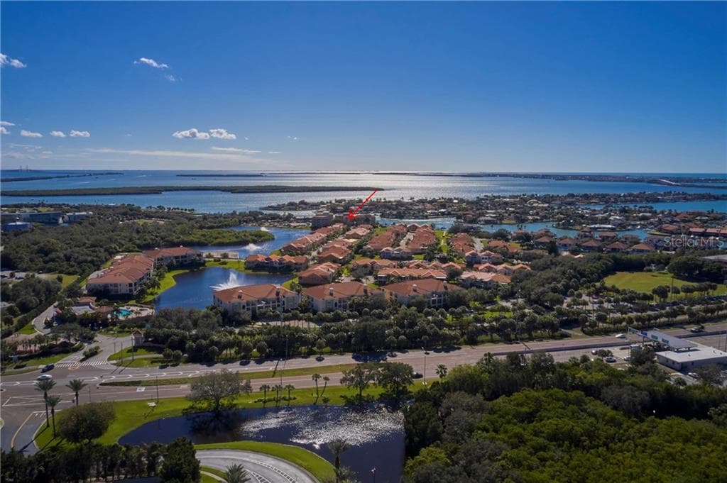 44 BAYVIEW COURT S UNIT B ST PETERSBURG, FL 33711