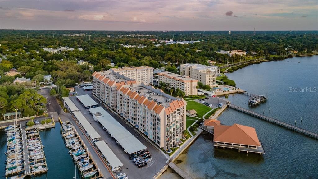 634 EDGEWATER DRIVE UNIT 841 DUNEDIN, FL 34698