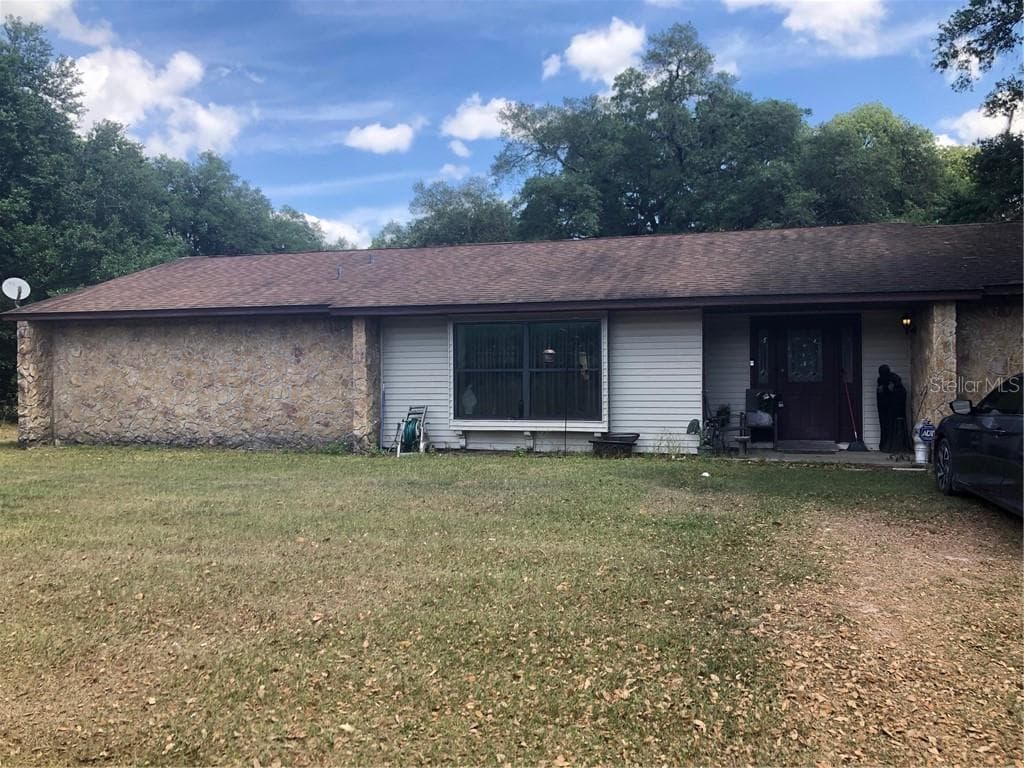 3052 ROAD RUNNER ROAD ZEPHYRHILLS, FL 33543