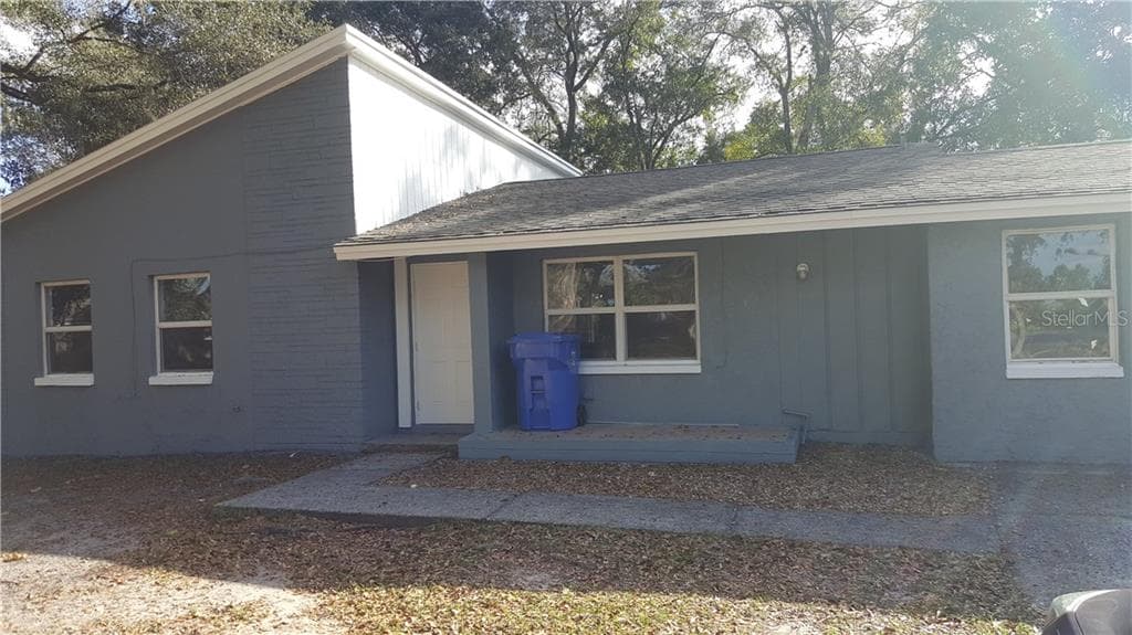 1736 GREEN RIDGE ROAD TAMPA, FL 33619