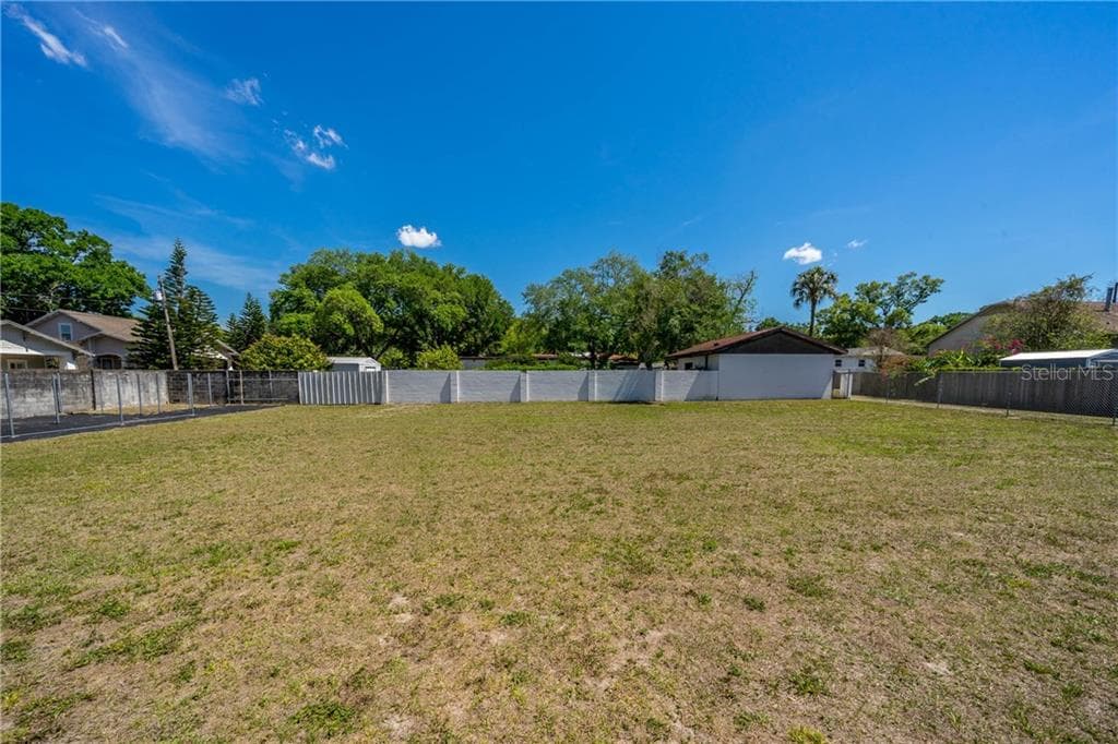 40x E EMMA STREET TAMPA, FL 33603