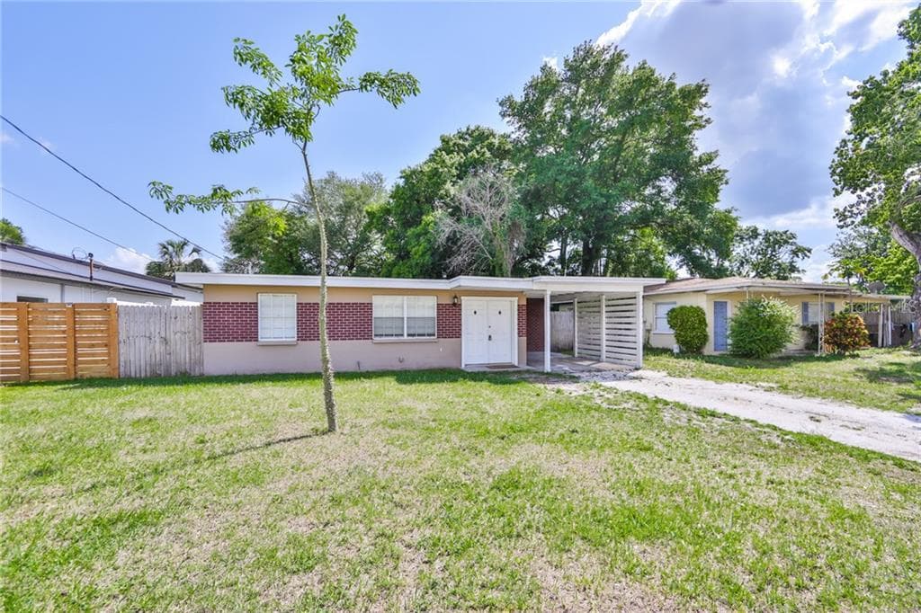 4310 W CARMEN STREET TAMPA, FL 33609