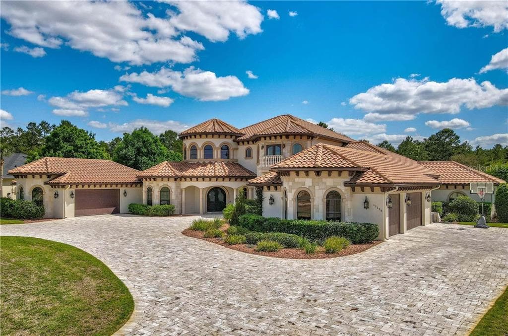 11158 WARM WIND WAY