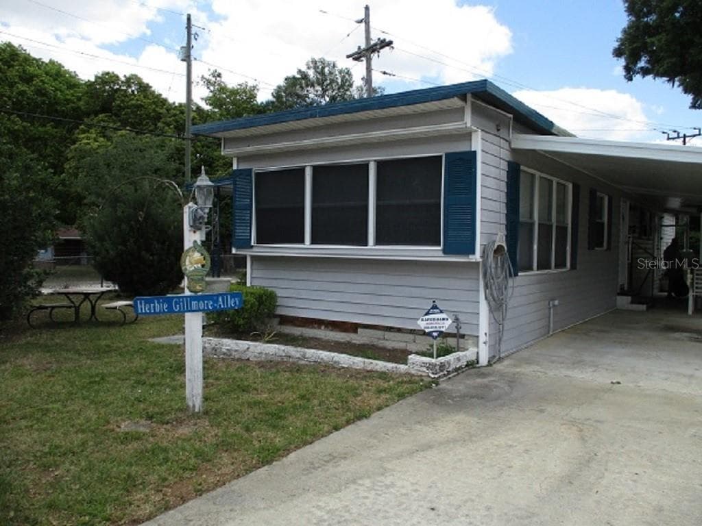 6017 RIDGEWOOD DRIVE ZEPHYRHILLS, FL 33542