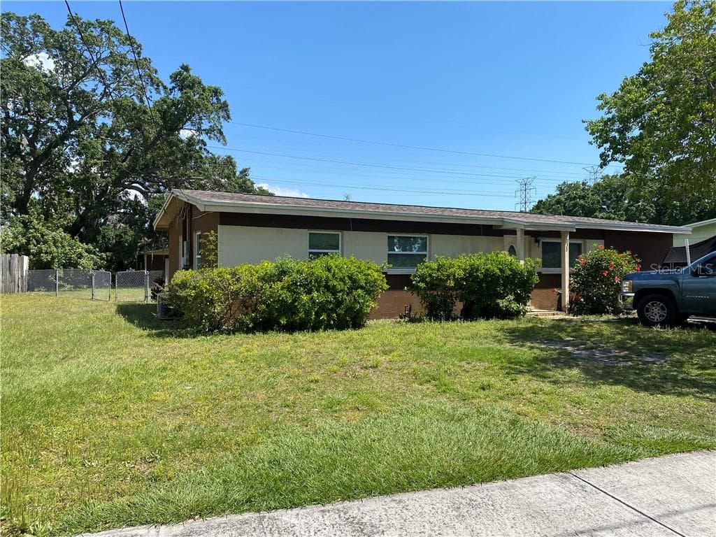 335 COUNTRY CLUB DRIVE