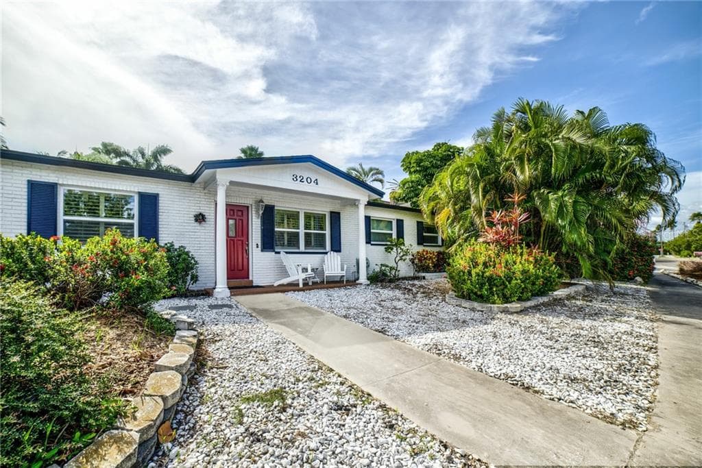3204 E MARITANA DRIVE ST PETE BEACH, FL 33706