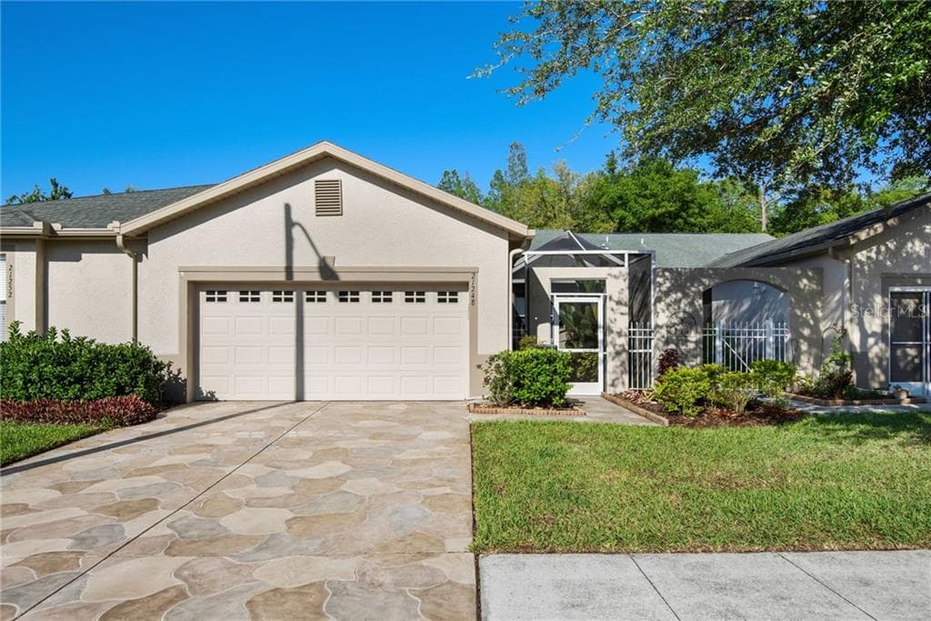 21248 DIAMONTE DRIVE LAND O LAKES, FL 34637
