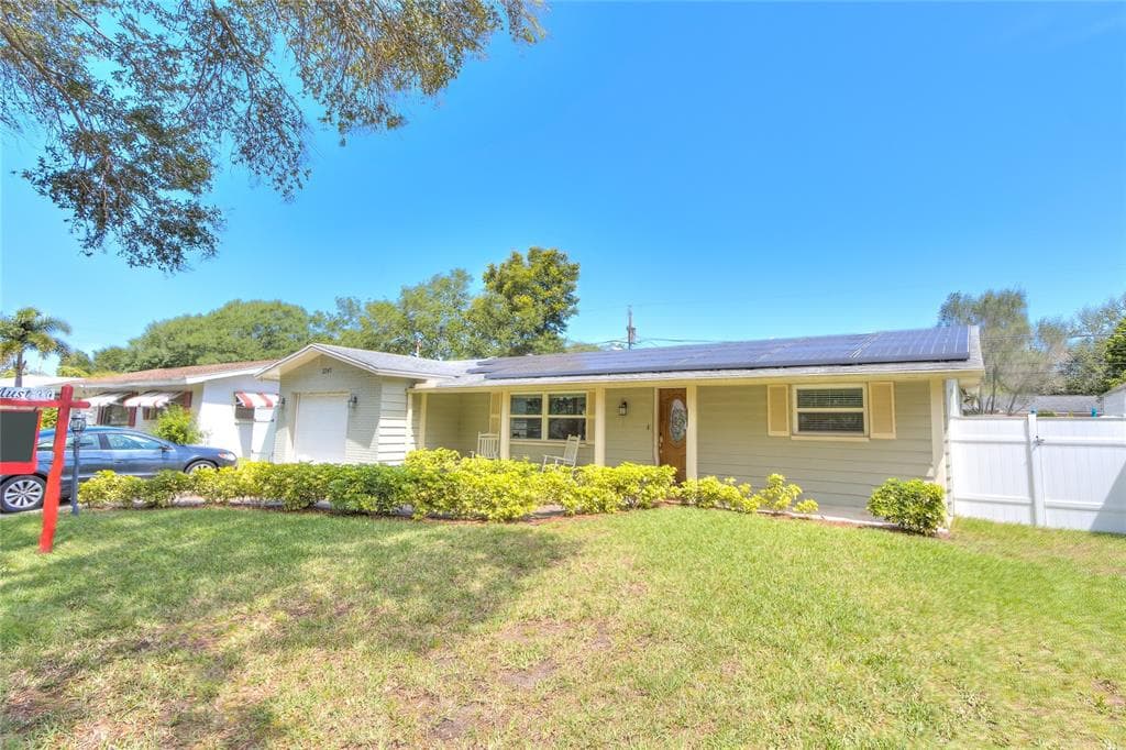 2240 MORNINGSIDE DRIVE