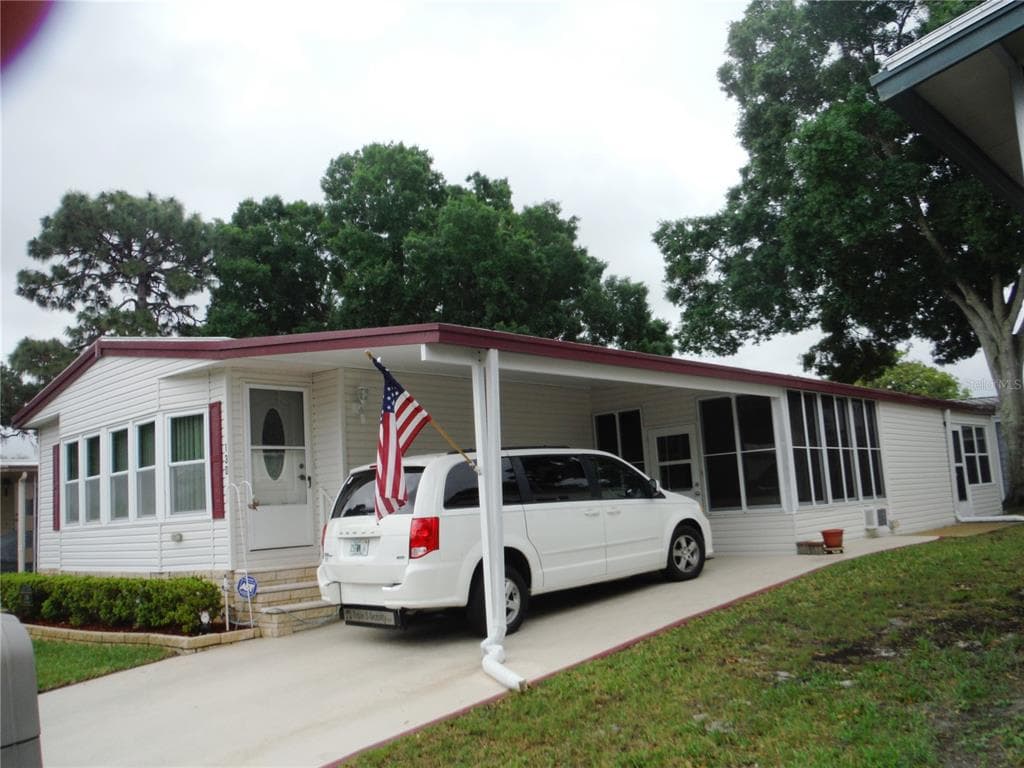 130 CLUBVIEW DRIVE UNIT 2 SAFETY HARBOR, FL 34695