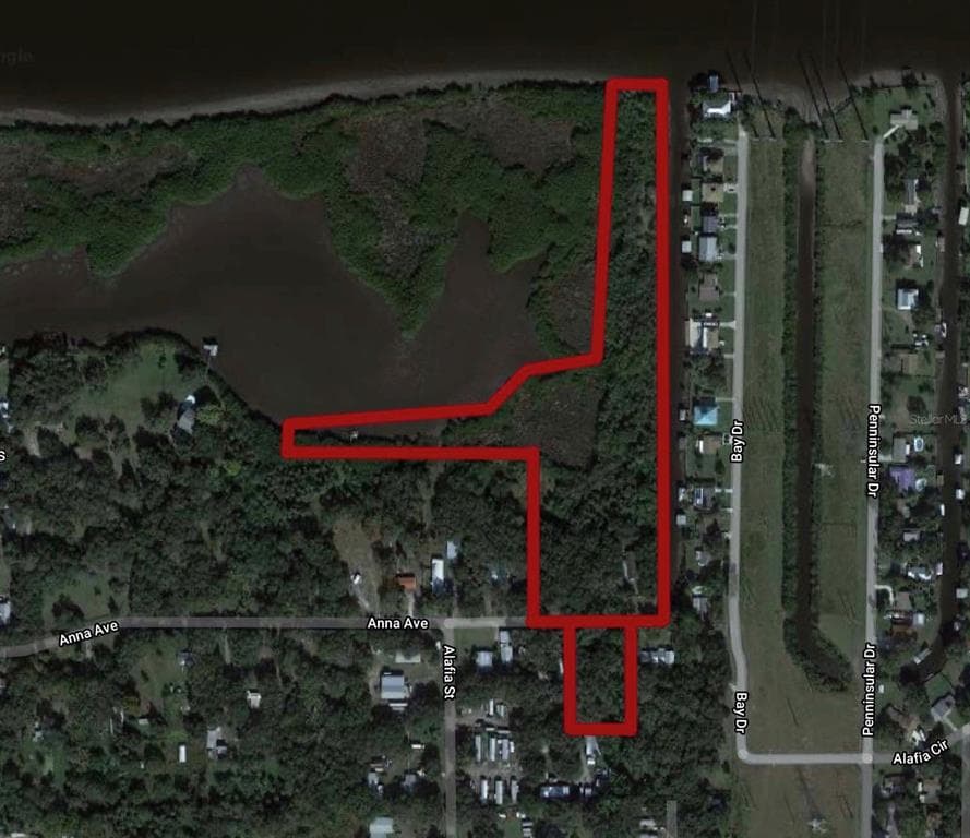 7610 ANNA AVENUE GIBSONTON, FL 33534