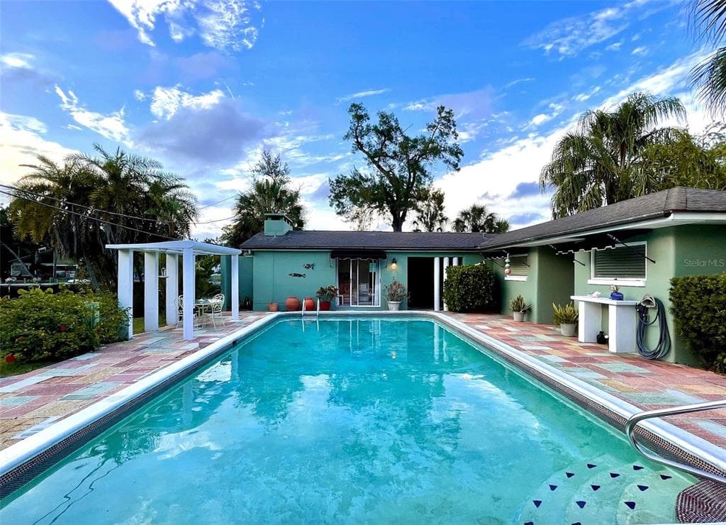 5331 RICHEY DRIVE NEW PORT RICHEY, FL 34652