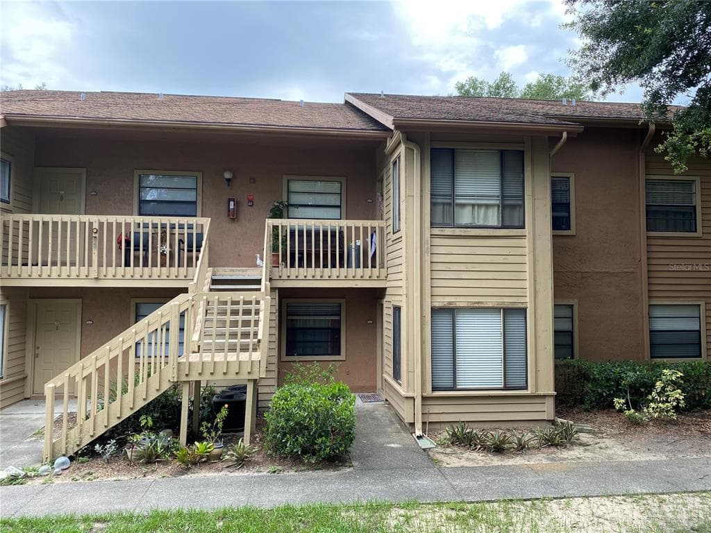 12203 WINDRIVER LANE UNIT 11 HUDSON, FL 34667