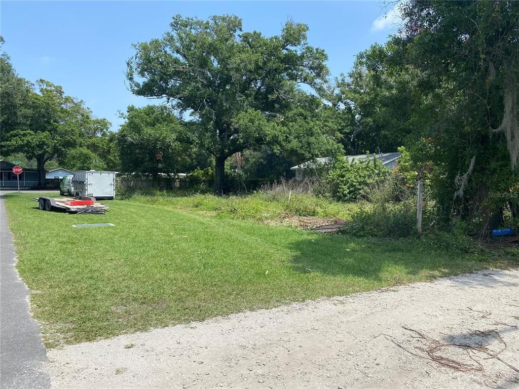 3890 50TH AVENUE N ST PETERSBURG, FL 33714
