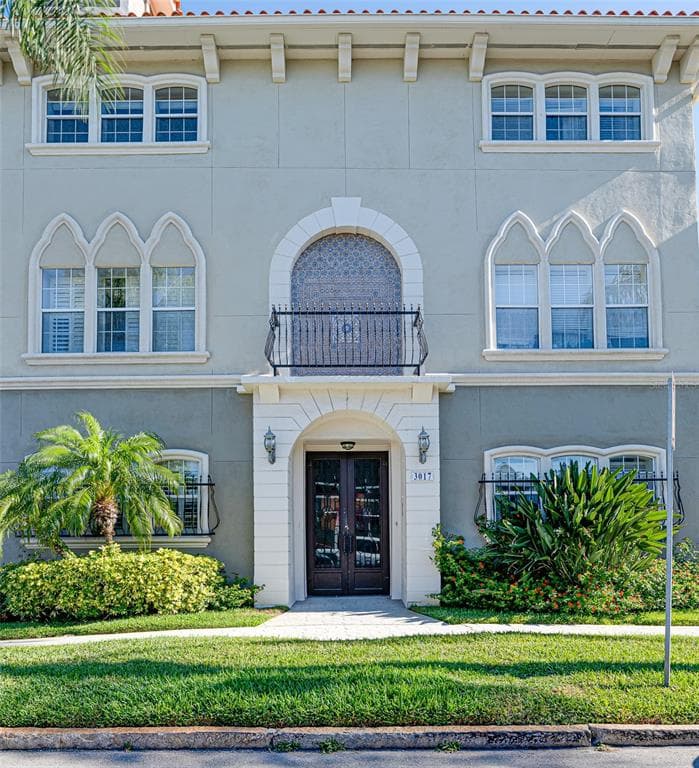 3017 W BAY VIEW AVENUE UNIT D TAMPA, FL 33611